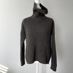 Vince Taupe Wool Yak Blend Turtleneck  Sweater Size L Boxy Fit
